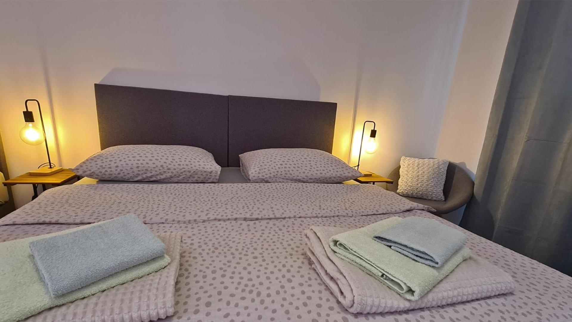 Brne Rooms Postojna Exterior photo