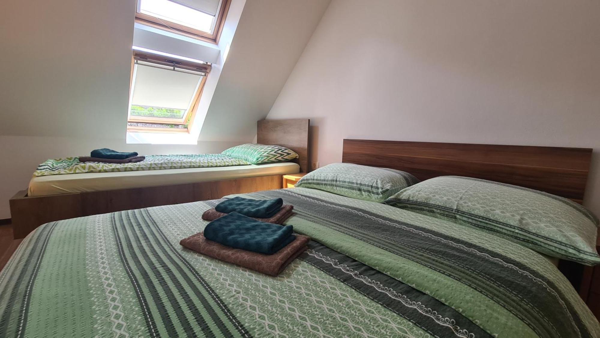 Brne Rooms Postojna Exterior photo
